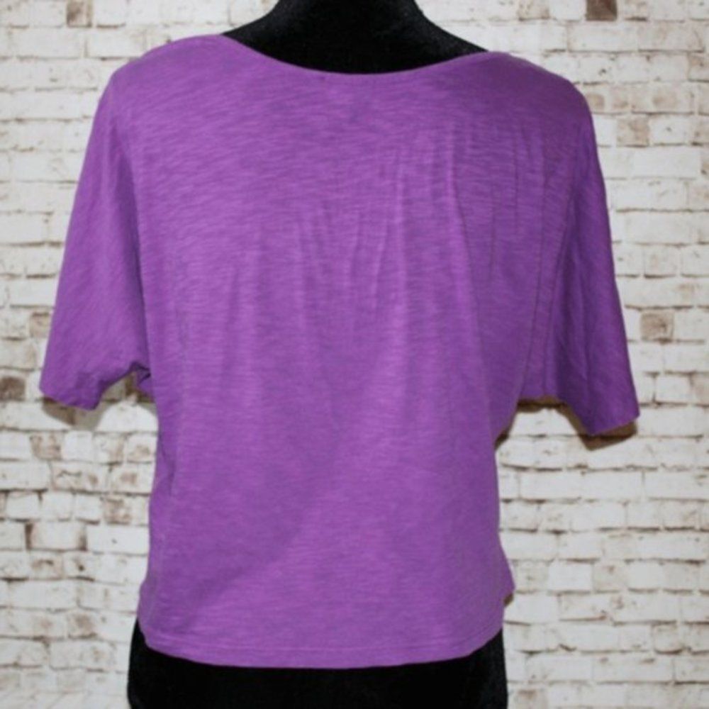 Express Short Sleeve Embellished Palm tree Top - Picture 4 of 5